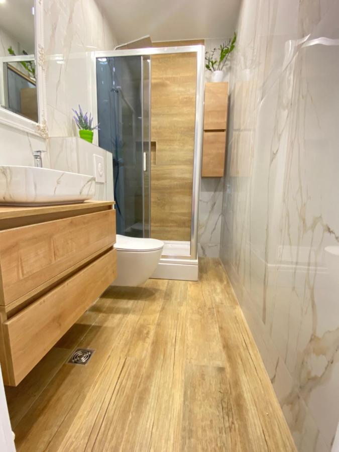 Apartment Lana Baška Voda Exteriér fotografie